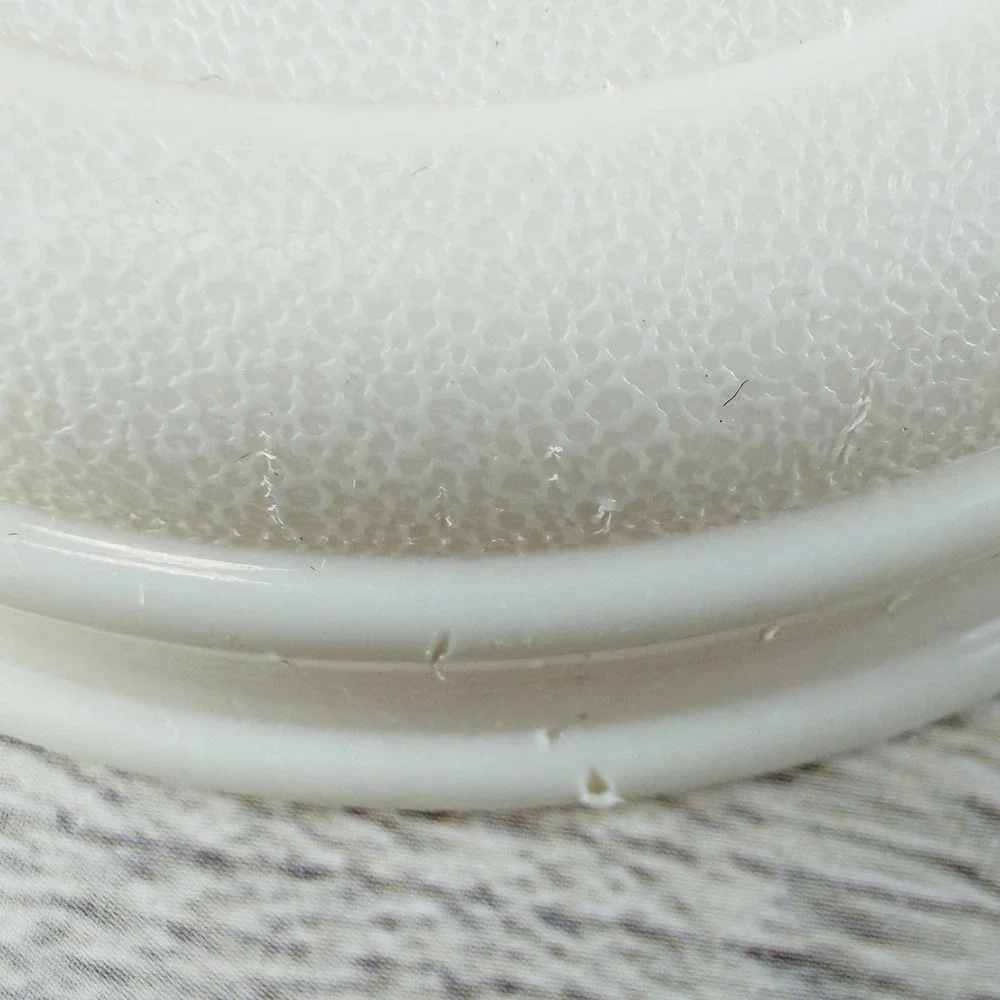 Rubbermaid Servin Saver 1 Cup #6 Set Of 2 Food Storage Round Container Lid Vtg
